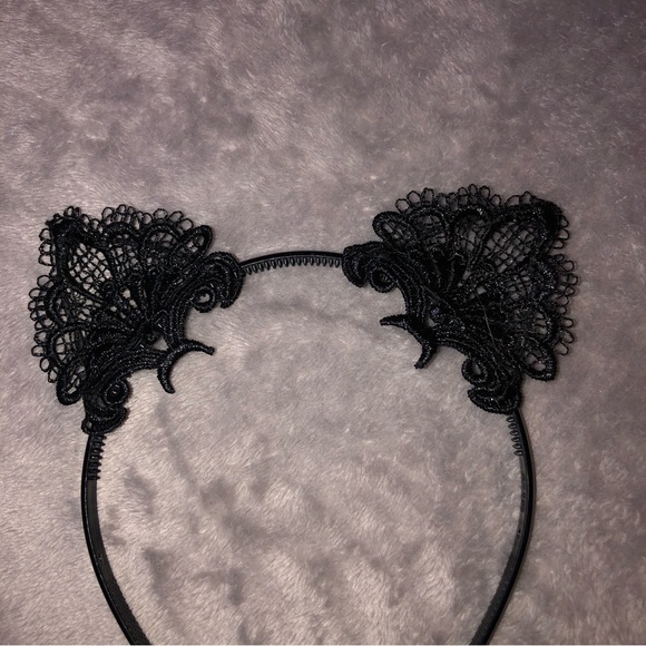 Exquisite Sweet Lace Cat Ears Headband Black-Plastic Halloween Costume - Picture 2 of 7